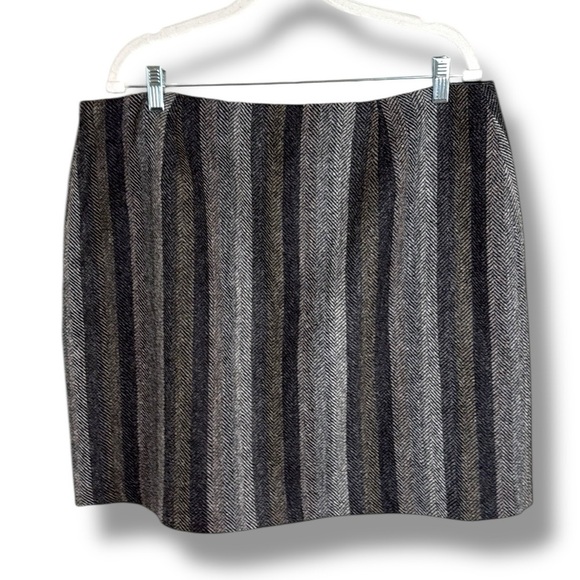 Boden British Tweed by Moon Mini Skirt Size 14 Academia Preppy - Picture 5 of 5